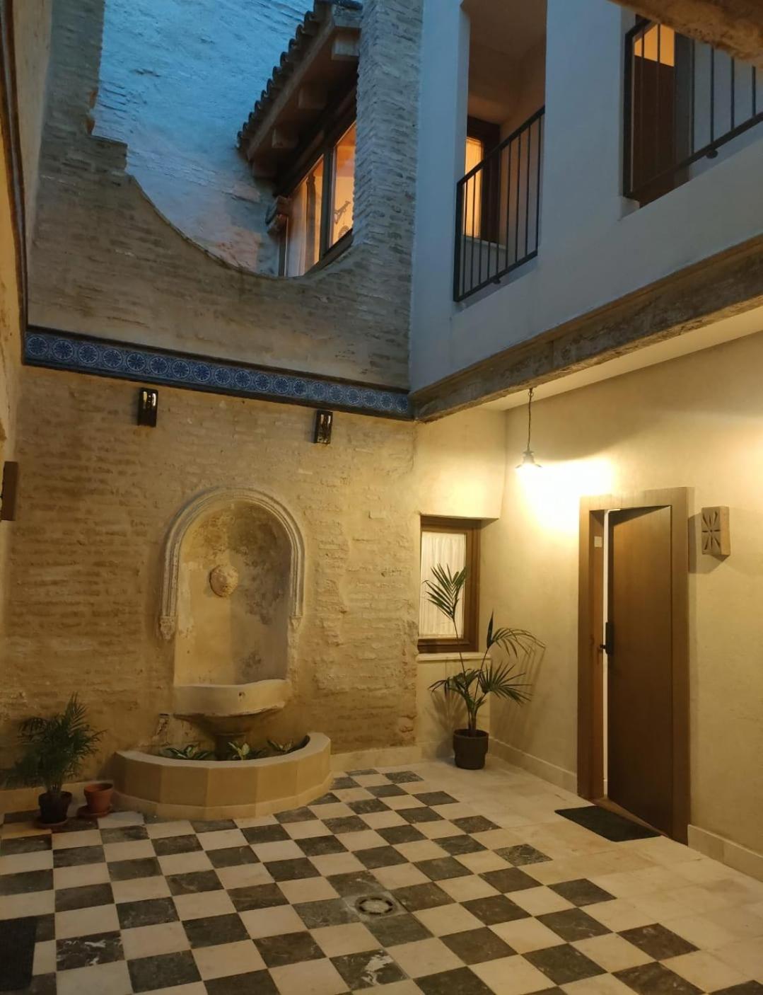 Casa Arena Centro, By Homing U Apartment Sevilla Exterior foto
